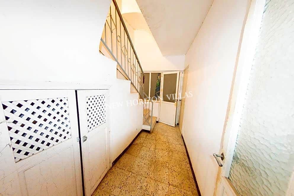 6 makuuhuone Maalaistalo myytävänä paikassa Lubrin - 43 500 € (Ref: 7268420)