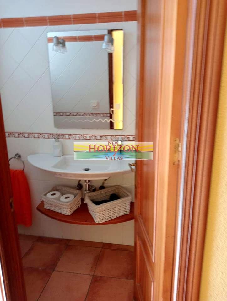 3 bedroom Flat for rent in Mojacar with pool garage - € 600 (Ref: 7286596)