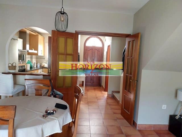 3 bedroom Flat for rent in Mojácar with pool garage - € 600 (Ref: 7286596)