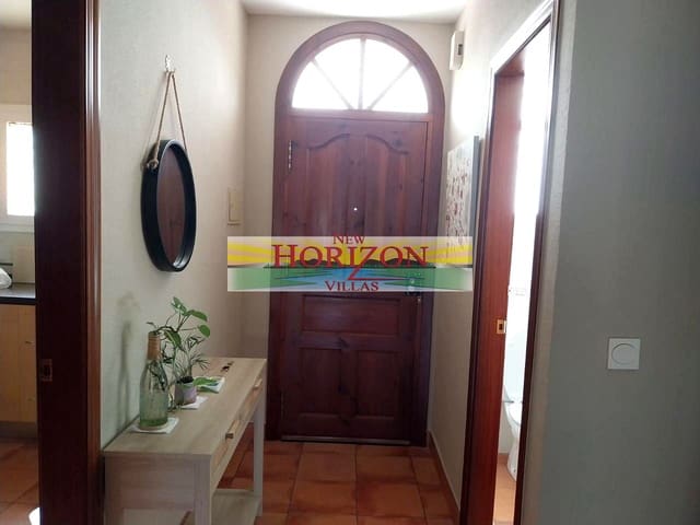 3 bedroom Flat for rent in Mojácar with pool garage - € 600 (Ref: 7286596)