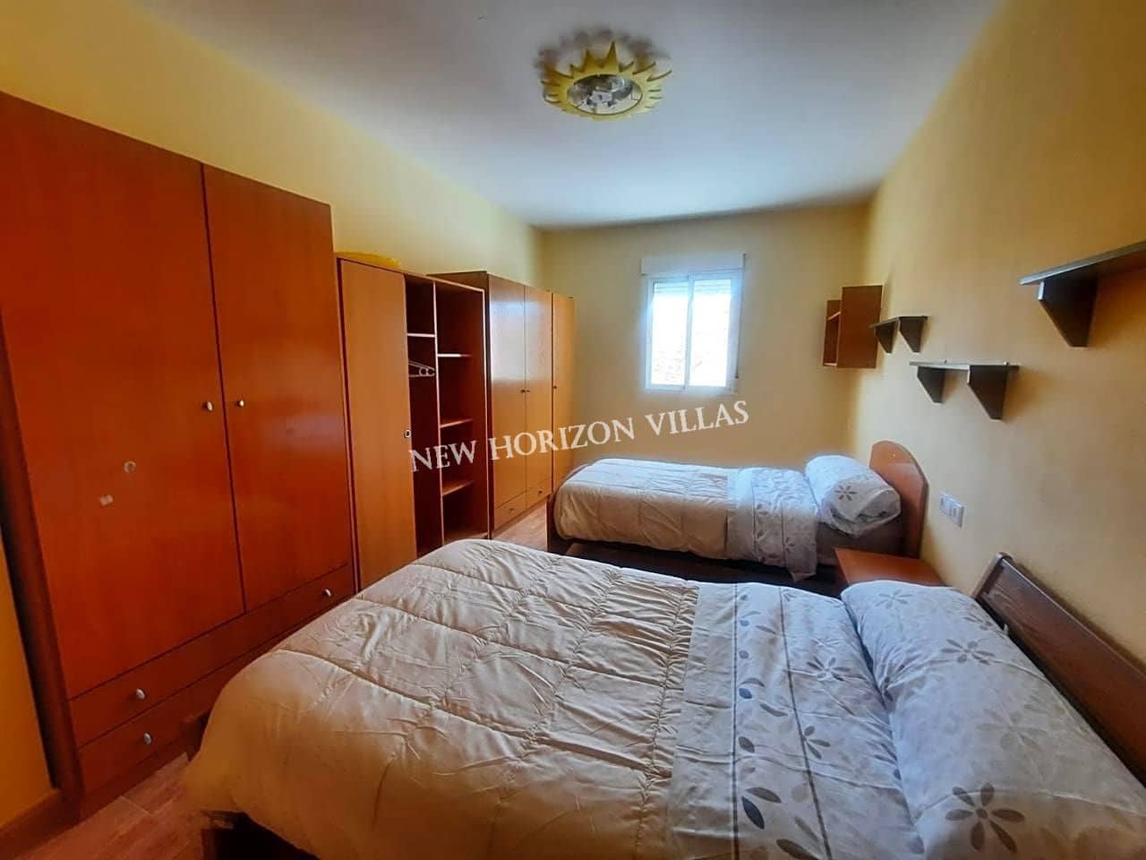 4 quarto Apartamento para arrendar em Taberno - 600 € (Ref: 7430765)