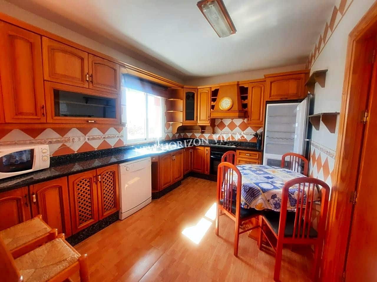 4 quarto Apartamento para arrendar em Taberno - 600 € (Ref: 7430765)