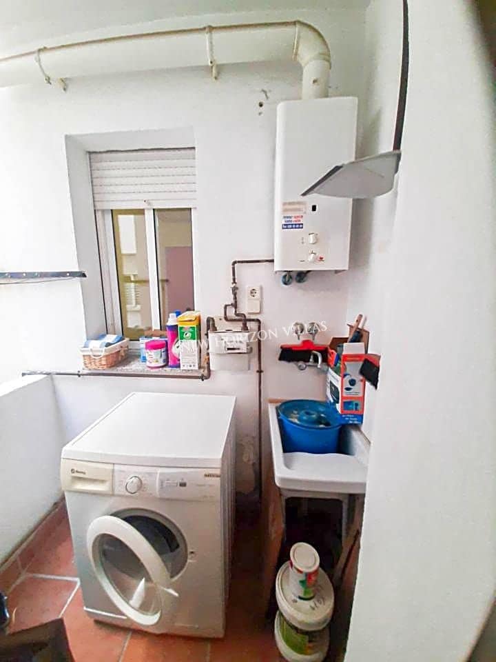 3 bedroom Flat for rent in Garrucha - € 600 (Ref: 7442184)