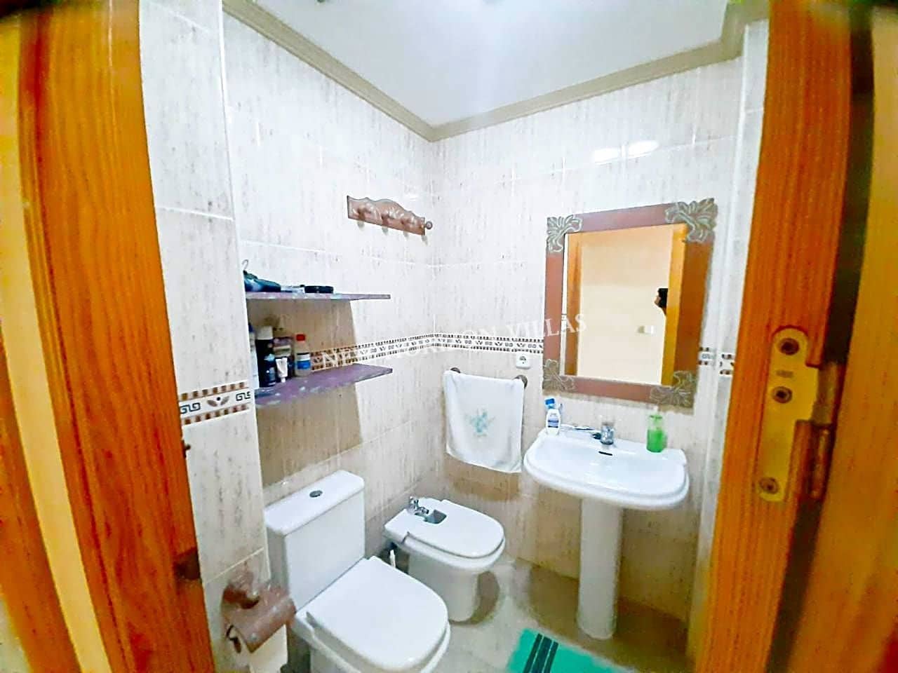 3 bedroom Flat for rent in Garrucha - € 600 (Ref: 7442184)