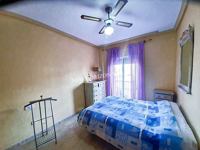 3 bedroom Flat for rent in Garrucha - € 600 (Ref: 7442184)