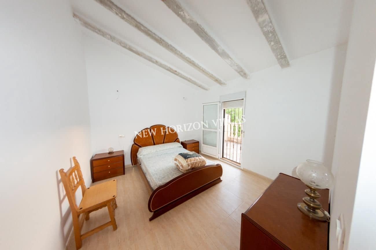 7 soveværelse Villa til salg i Arboleas - € 135.000 (Ref: 7442186)