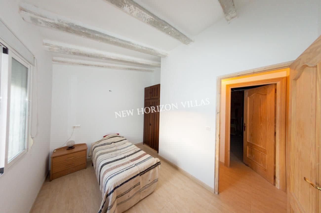 7 soveværelse Villa til salg i Arboleas - € 135.000 (Ref: 7442186)