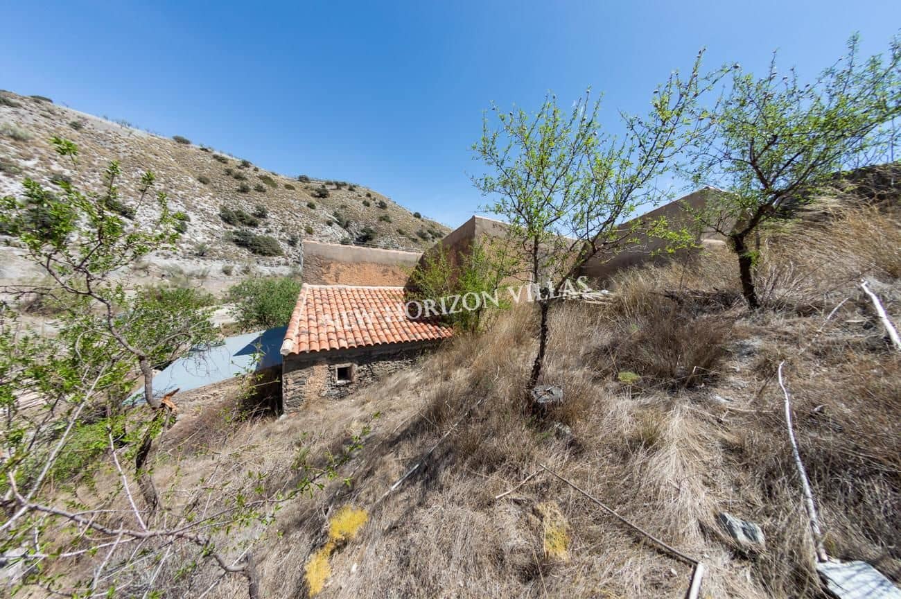 8 bedroom Finca/Country House for sale in Taberno - € 39,995 (Ref: 7524538)