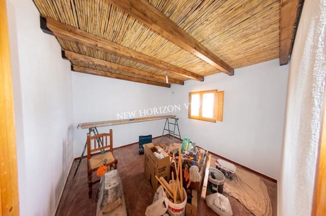 2 soveværelse Villa til leje i Taberno med swimmingpool - € 700 (Ref: 7711358)