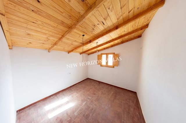 2 soveværelse Villa til leje i Taberno med swimmingpool - € 700 (Ref: 7711358)