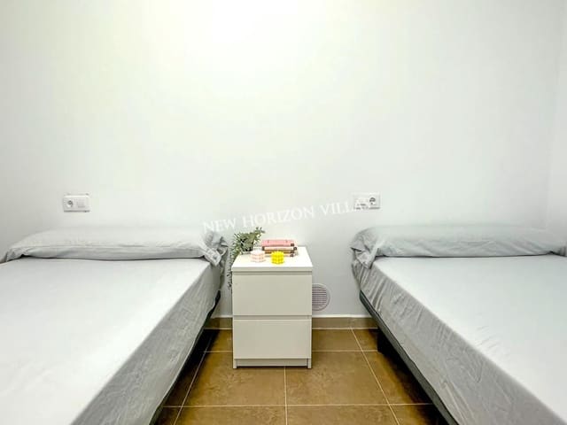 1 makuuhuone Asunto vuokrattavana paikassa Zurgena - 550 € (Ref: 7833705)