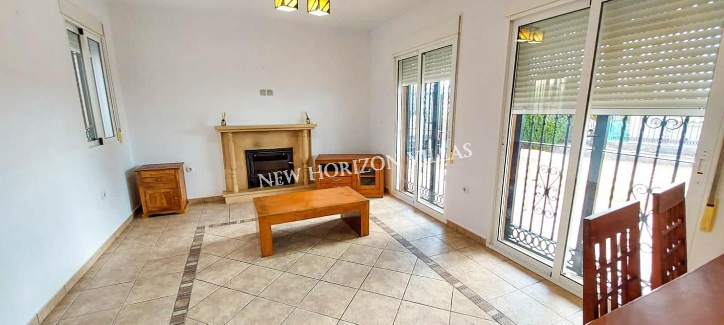 3 Zimmer Villa zu vermieten in Huercal-Overa - 600 € (Ref: 7839513)