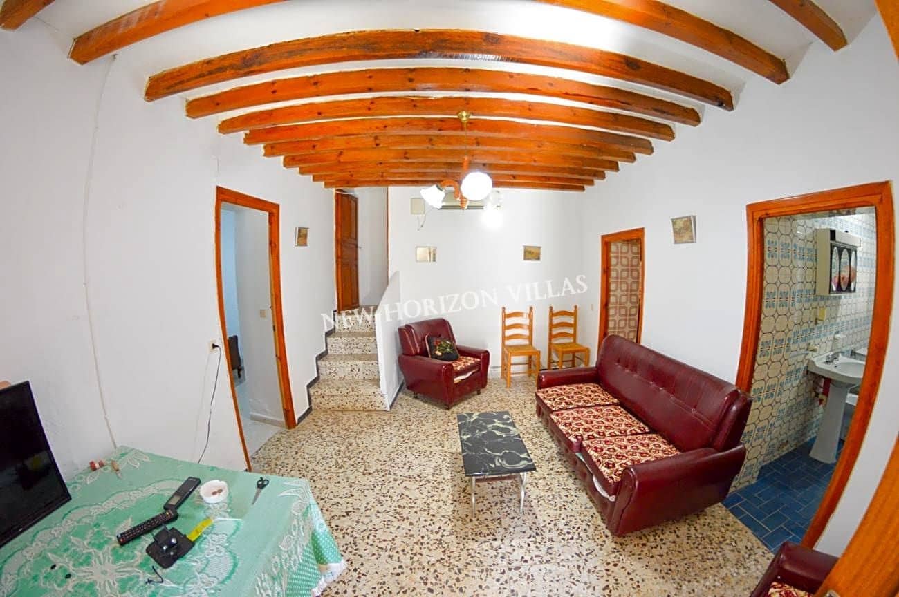 9 soveværelse Villa til salg i Antas - € 140.000 (Ref: 7875014)