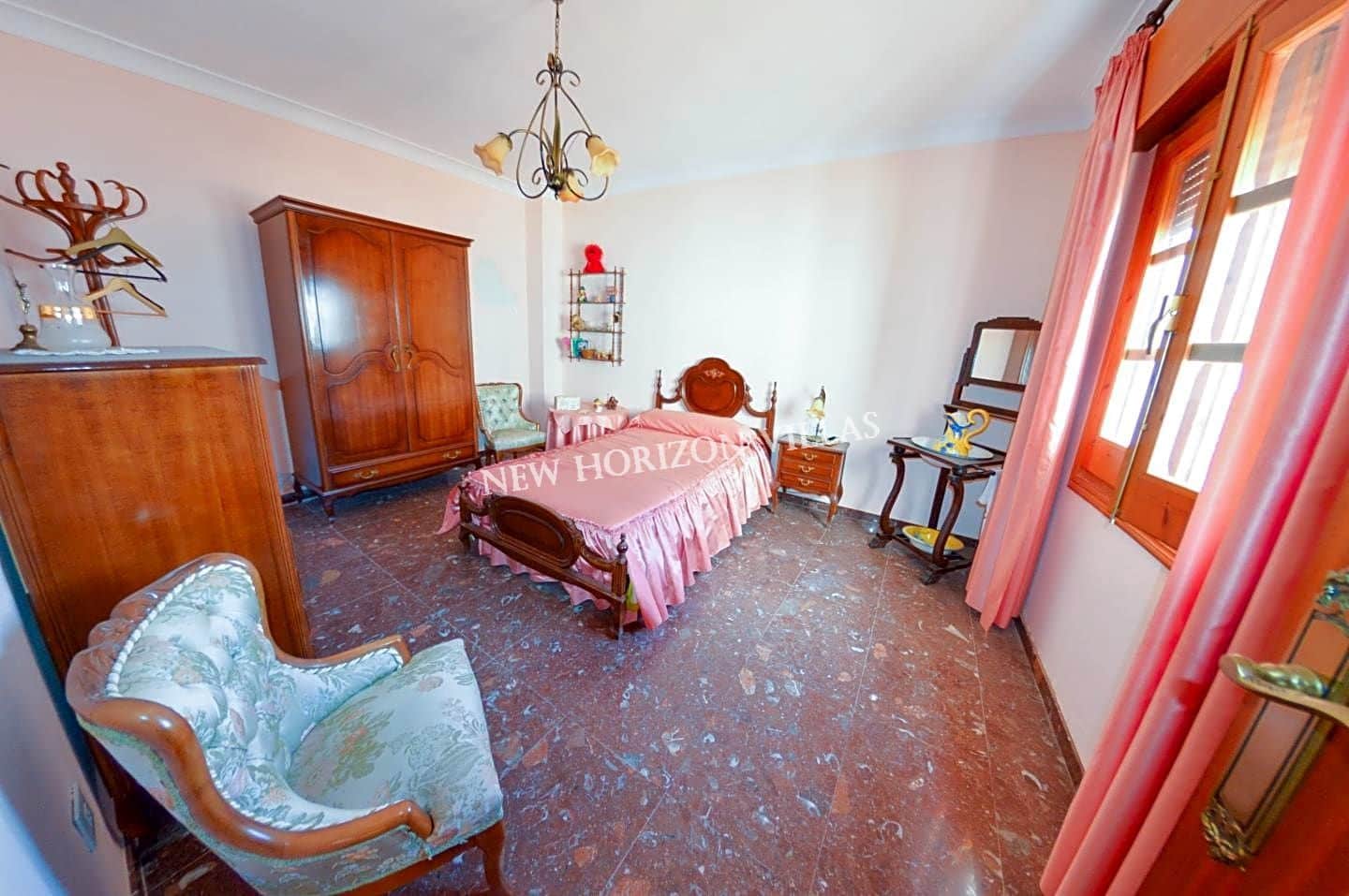 5 soveværelse Villa til salg i Zurgena - € 169.000 (Ref: 7965375)