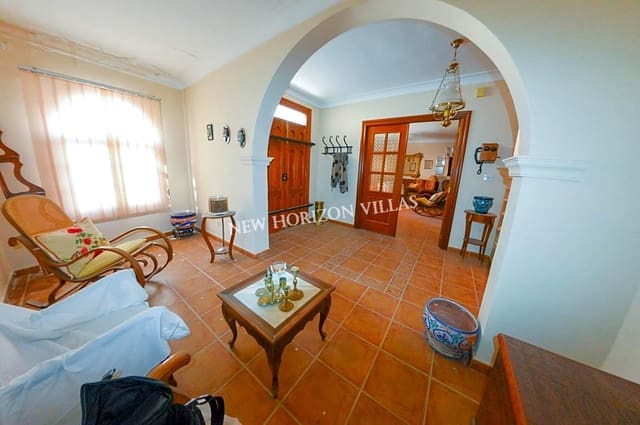 5 soveværelse Villa til salg i Zurgena - € 169.000 (Ref: 7965375)