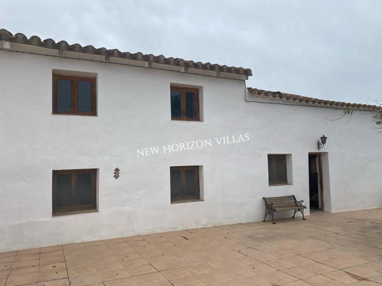 4 slaapkamer Finca/Landhuis te huur in Lubrin - € 500 (Ref: 8184474)