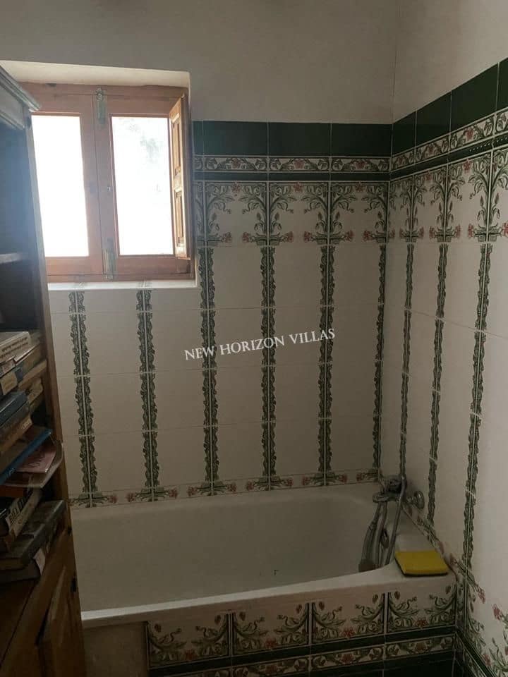 4 slaapkamer Finca/Landhuis te huur in Lubrin - € 500 (Ref: 8184474)