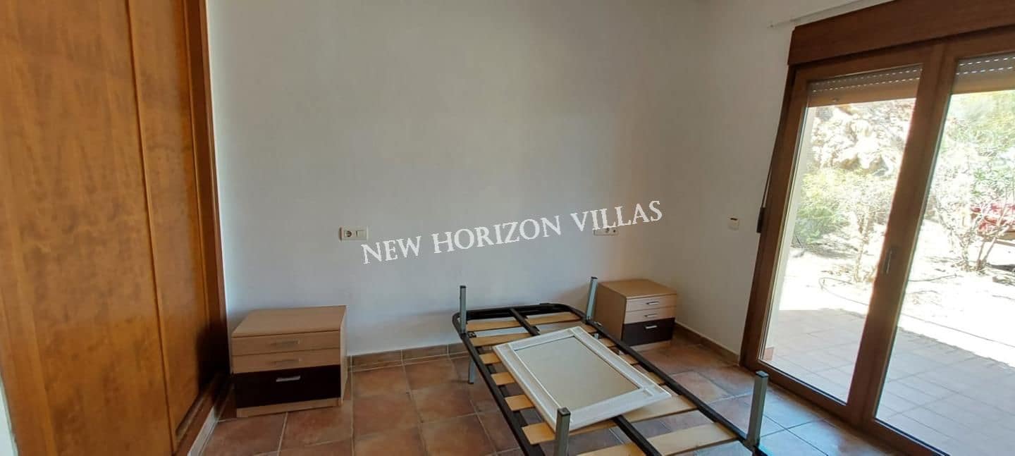 2 sypialnia Willa do wynajęcia w Bedar z basenem - 600 € (Ref: 8263898)