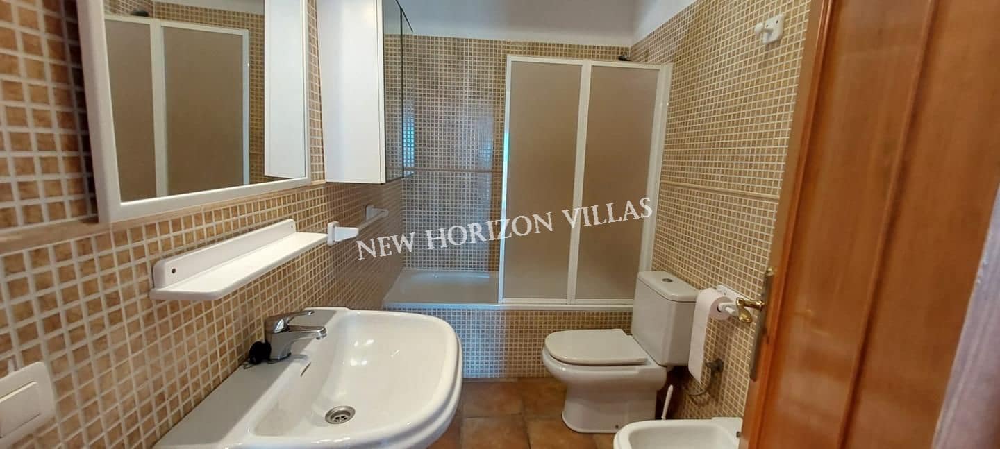 2 sypialnia Willa do wynajęcia w Bedar z basenem - 600 € (Ref: 8263898)