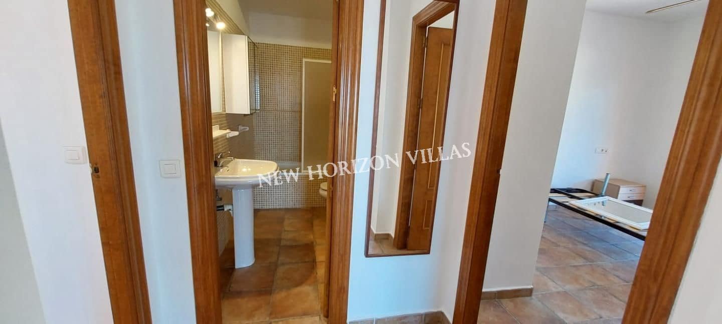 2 sypialnia Willa do wynajęcia w Bedar z basenem - 600 € (Ref: 8263898)