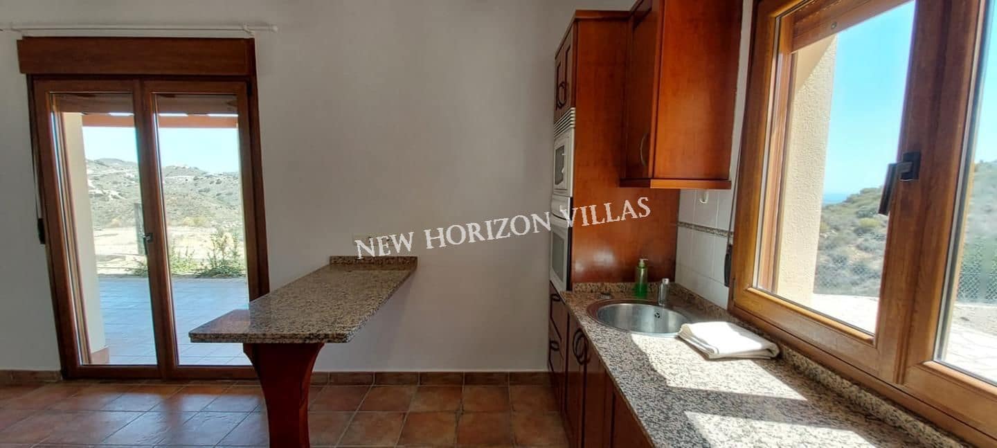 2 sypialnia Willa do wynajęcia w Bedar z basenem - 600 € (Ref: 8263898)