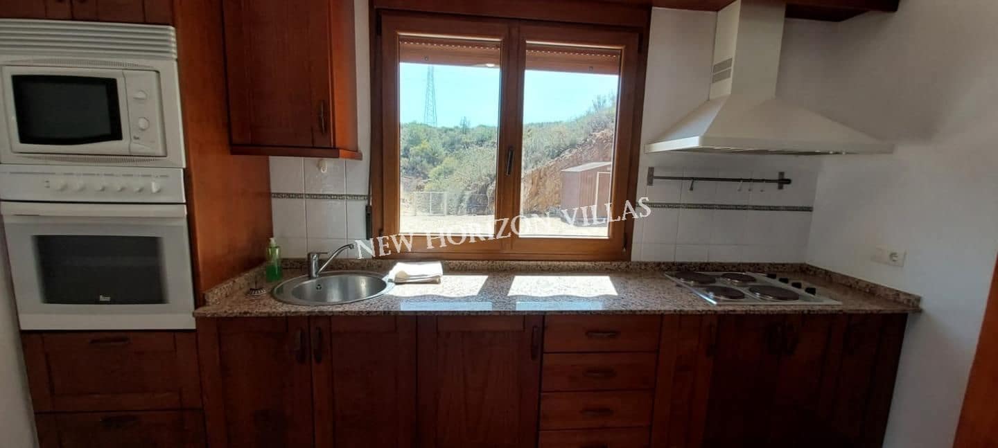 2 sypialnia Willa do wynajęcia w Bedar z basenem - 600 € (Ref: 8263898)