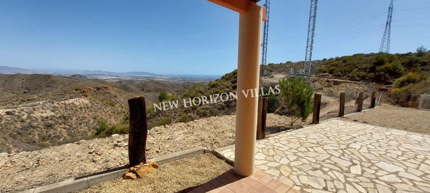 2 sypialnia Willa do wynajęcia w Bedar z basenem - 600 € (Ref: 8263898)