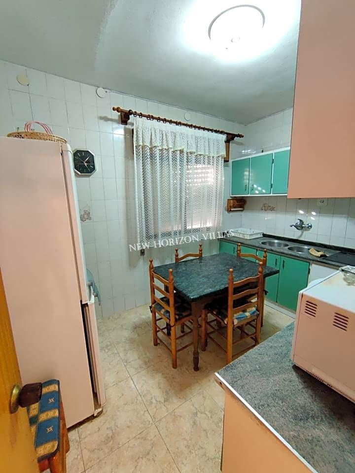 4 soveværelse Villa til salg i Lijar - € 50.000 (Ref: 8311617)