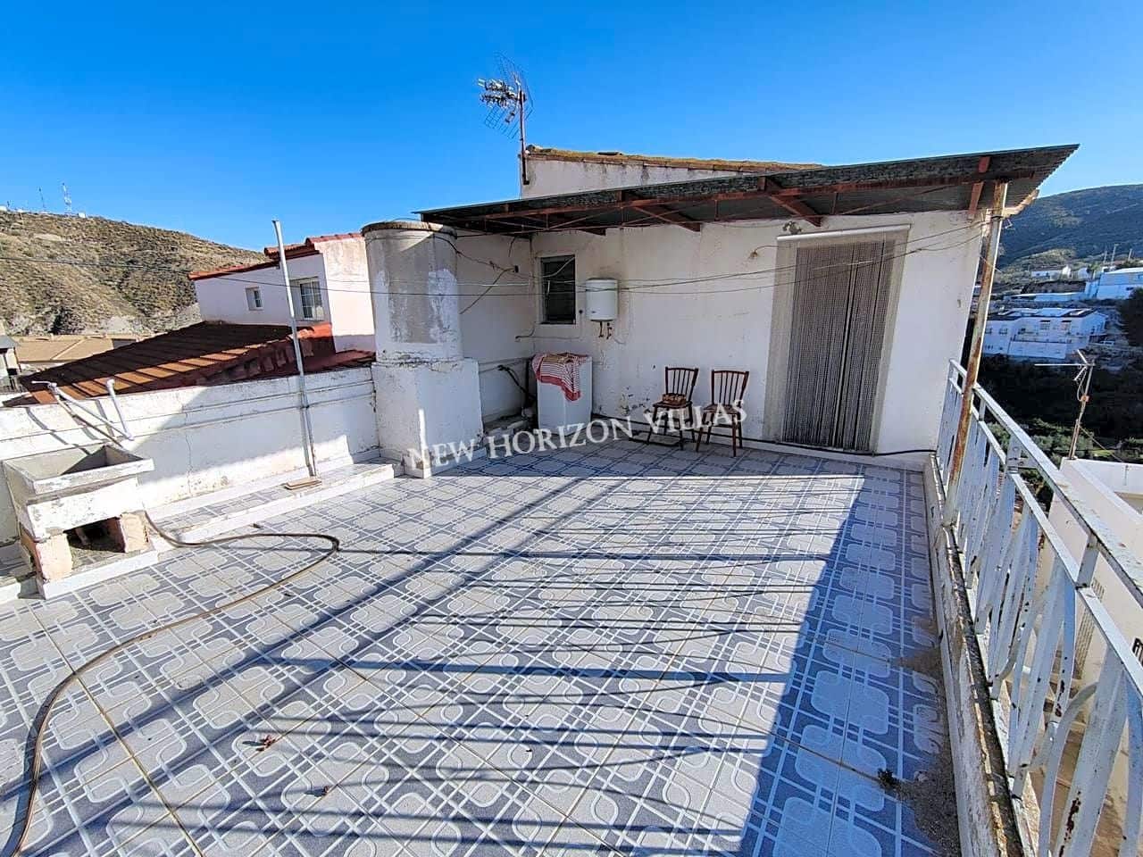 4 soveværelse Villa til salg i Lijar - € 50.000 (Ref: 8311617)