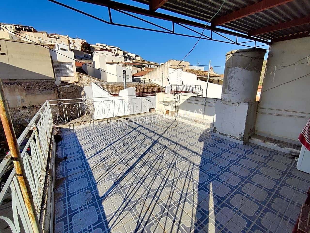 4 soveværelse Villa til salg i Lijar - € 50.000 (Ref: 8311617)