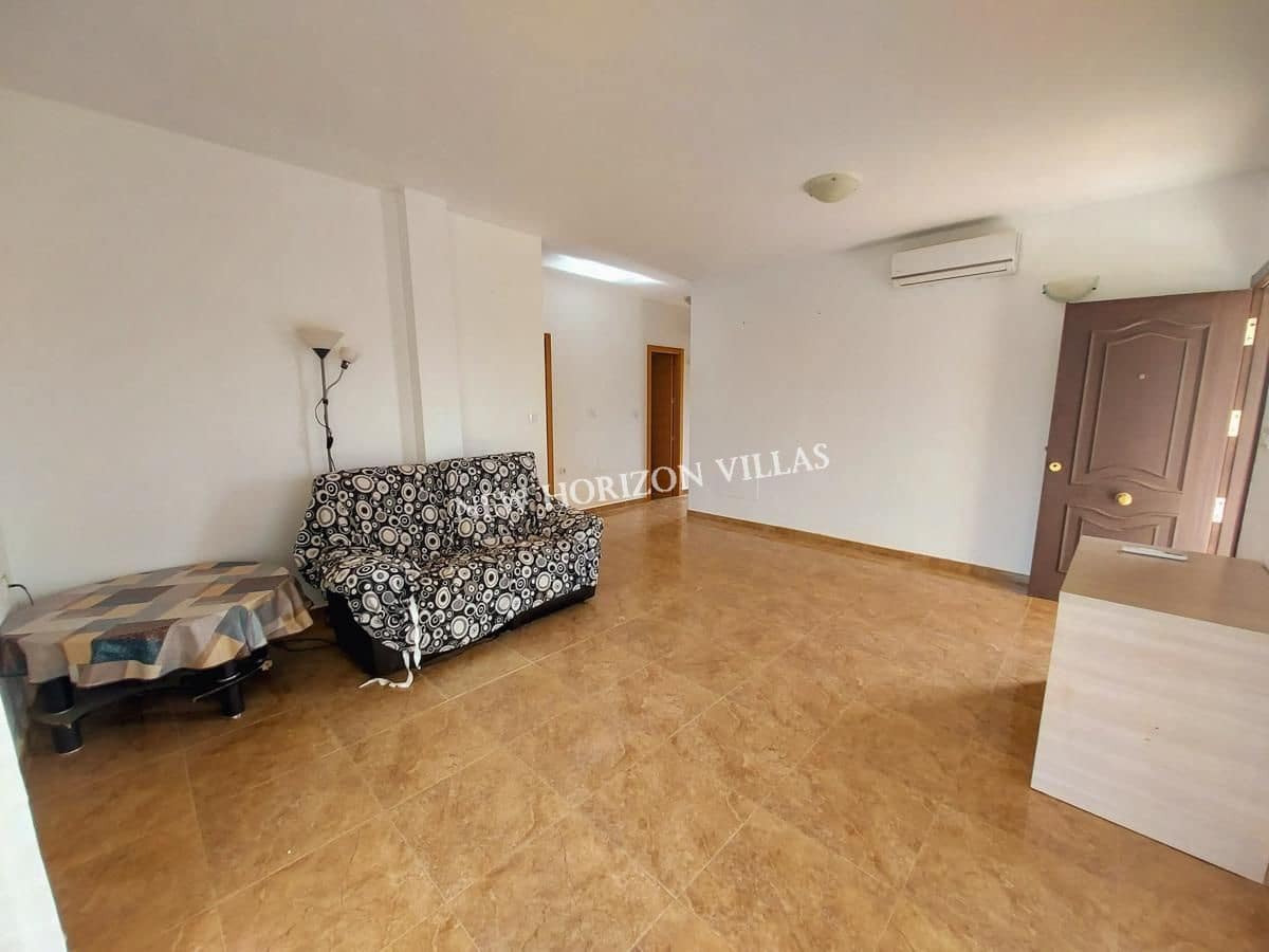 3 makuuhuone Huvila vuokrattavana paikassa Zurgena - 700 € (Ref: 8335386)