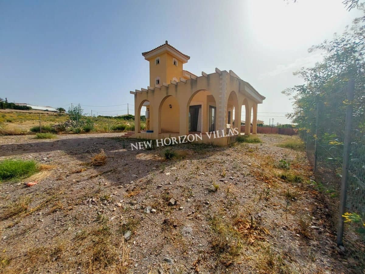 3 makuuhuone Huvila vuokrattavana paikassa Zurgena - 700 € (Ref: 8335386)