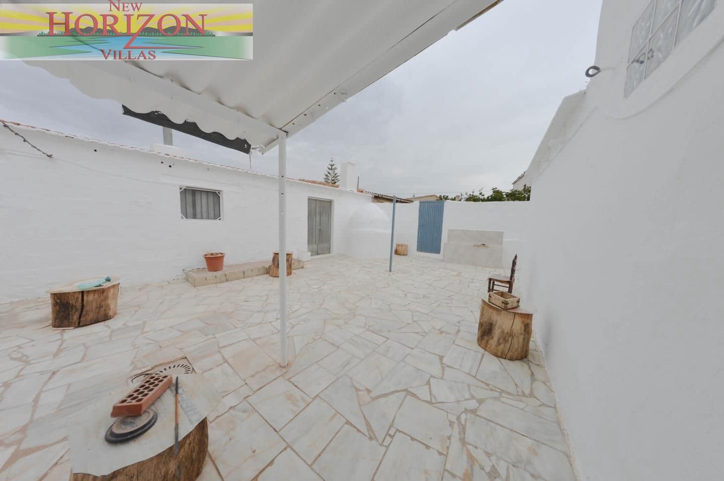 4 bedroom Villa for sale in La Alfoquia - € 155,000 (Ref: 8506751)