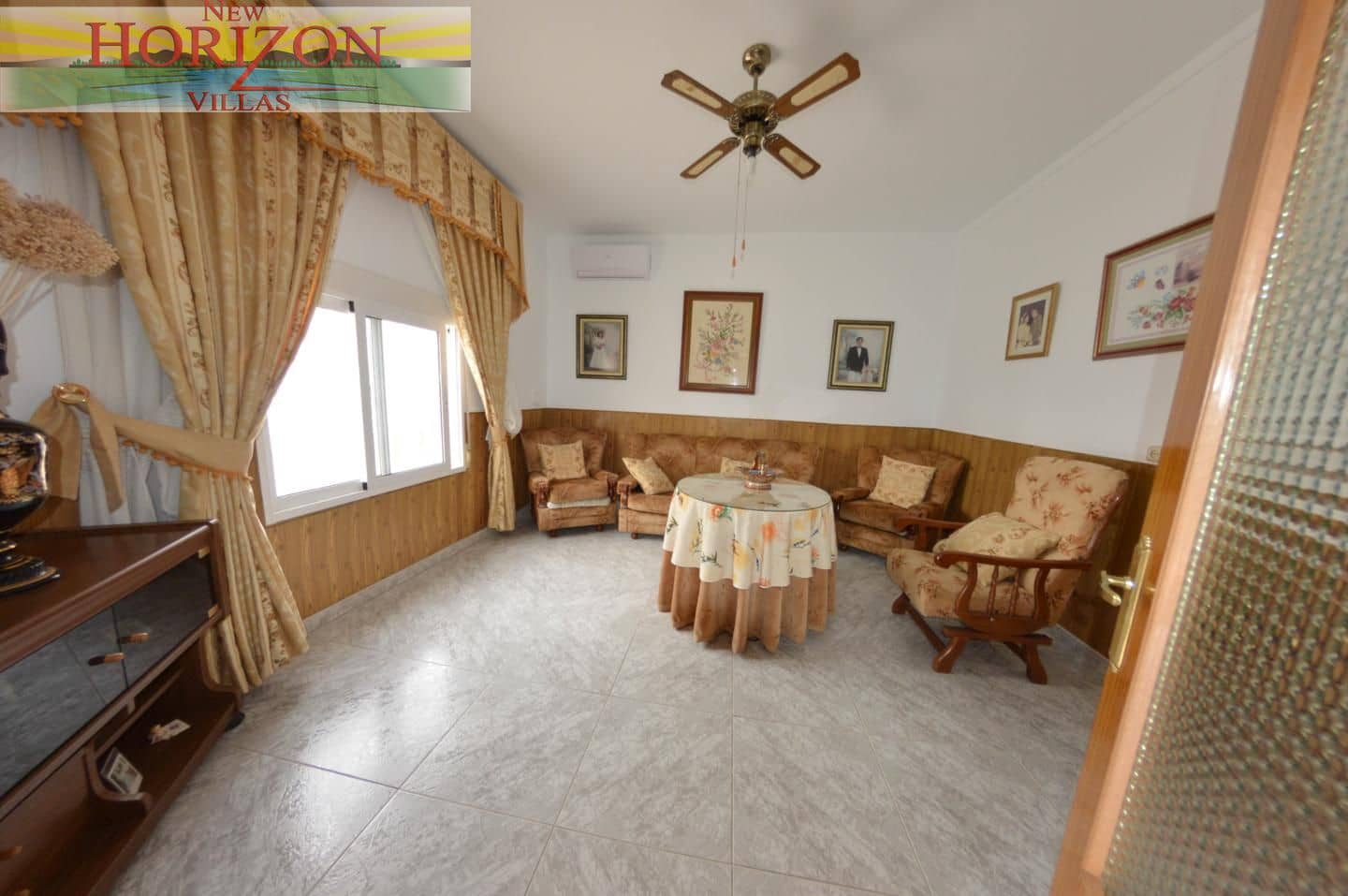 4 bedroom Villa for sale in La Alfoquia - € 155,000 (Ref: 8506751)