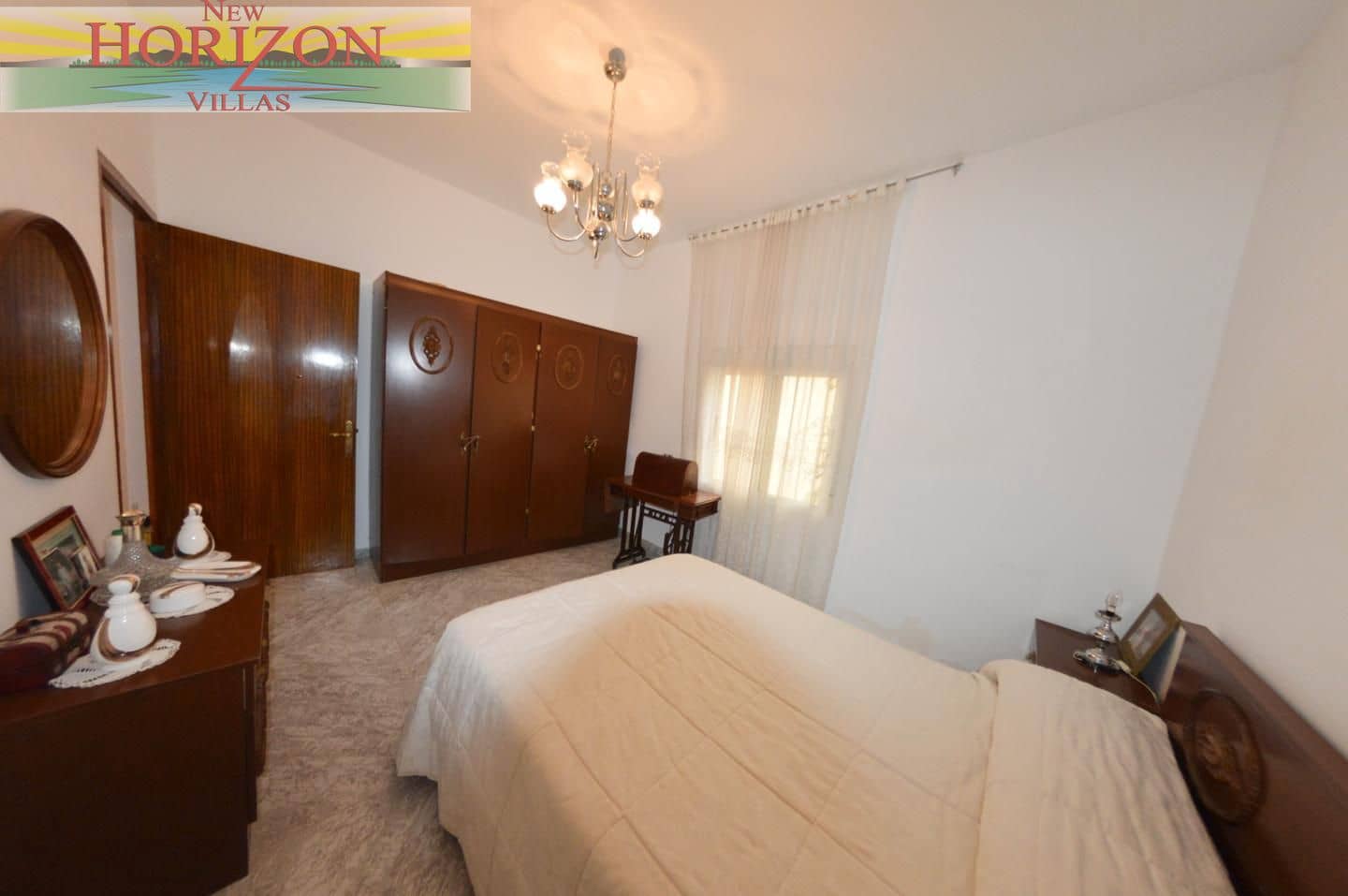 4 bedroom Villa for sale in La Alfoquia - € 155,000 (Ref: 8506751)