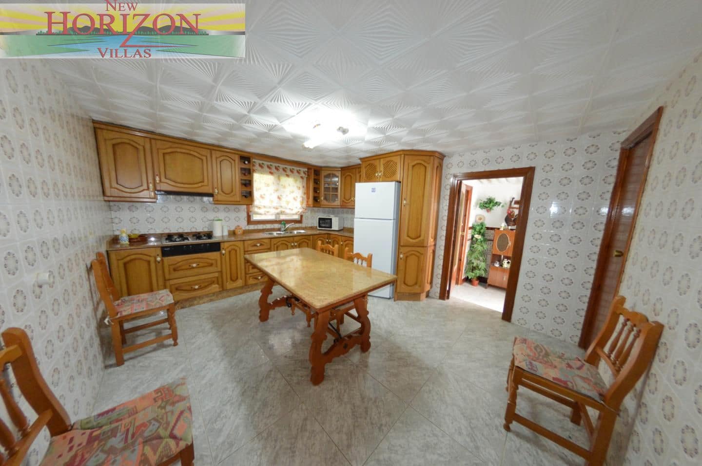 4 bedroom Villa for sale in La Alfoquia - € 155,000 (Ref: 8506751)