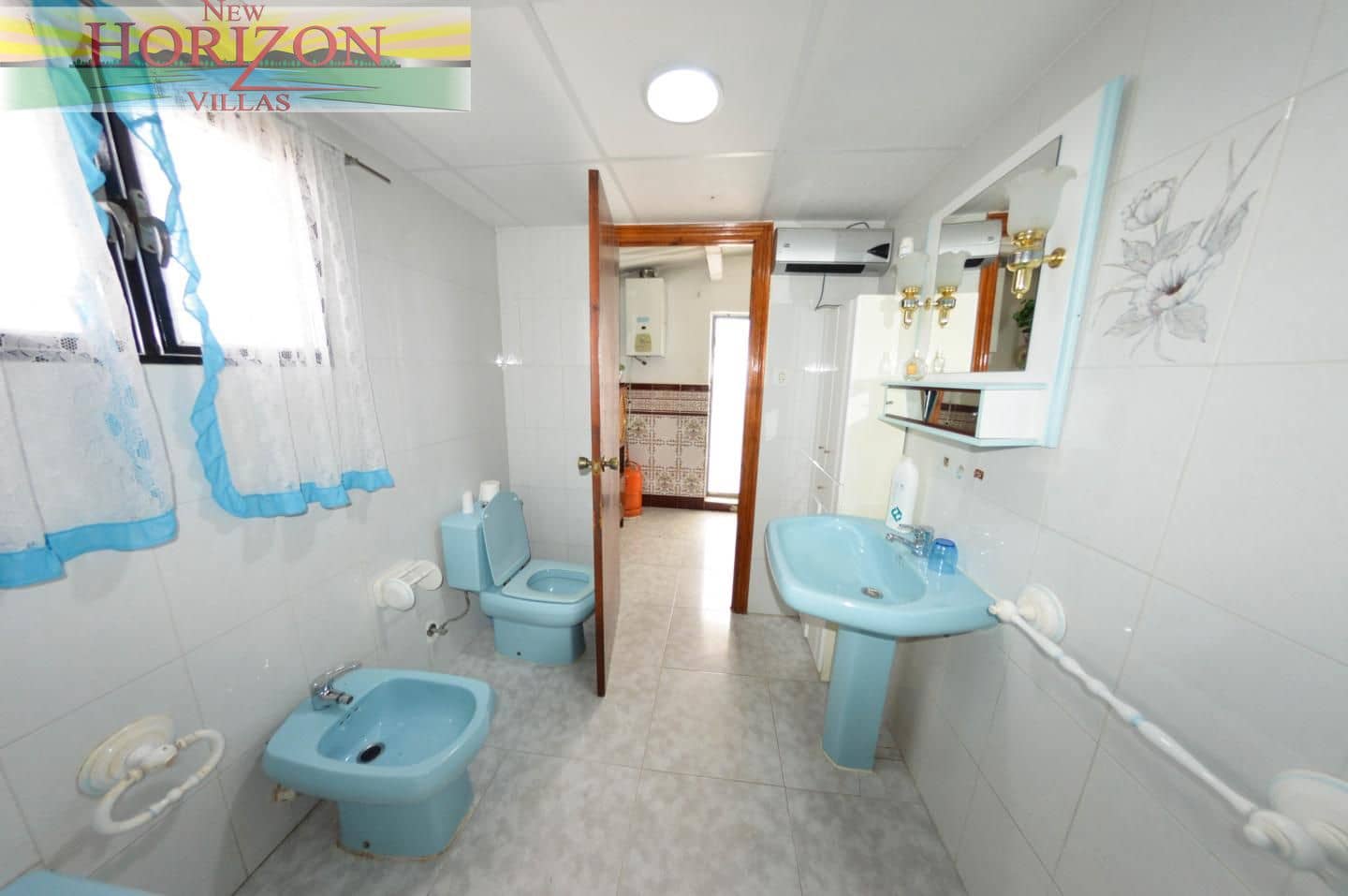 4 bedroom Villa for sale in La Alfoquia - € 155,000 (Ref: 8506751)