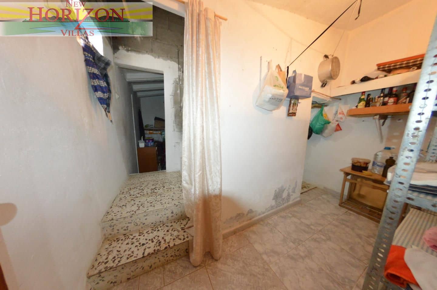 4 bedroom Villa for sale in La Alfoquia - € 155,000 (Ref: 8506751)