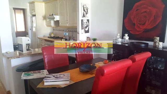 3 bedroom Flat for rent in Mojácar with pool - € 700 (Ref: 8526134)