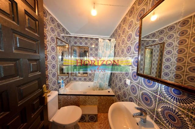 3 soveværelse Villa til leje i La Alfoquia, Zurgena - € 450 (Ref: 8571176)