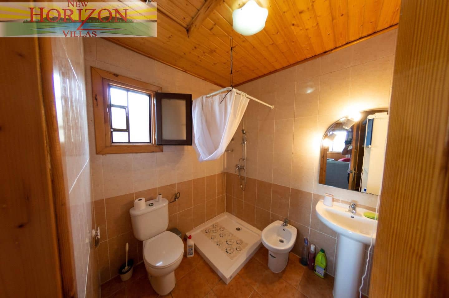 2 soveværelse Villa til leje i Los Carasoles med swimmingpool garage - € 700 (Ref: 8581039)