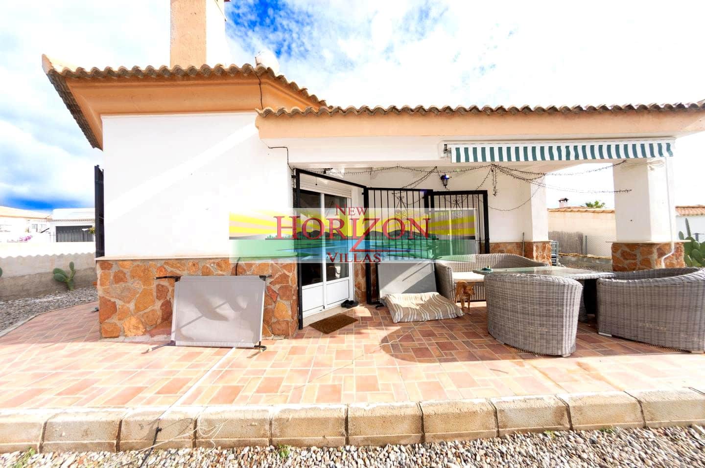 3 slaapkamer Villa te huur in Albox - € 700 (Ref: 8611556)