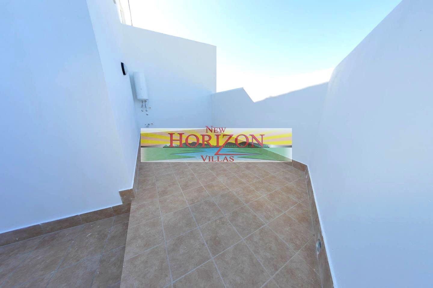 Villa/Maison de 8 chambres à louer à La Alfoquia - 1 200 € (Ref: 8712936)