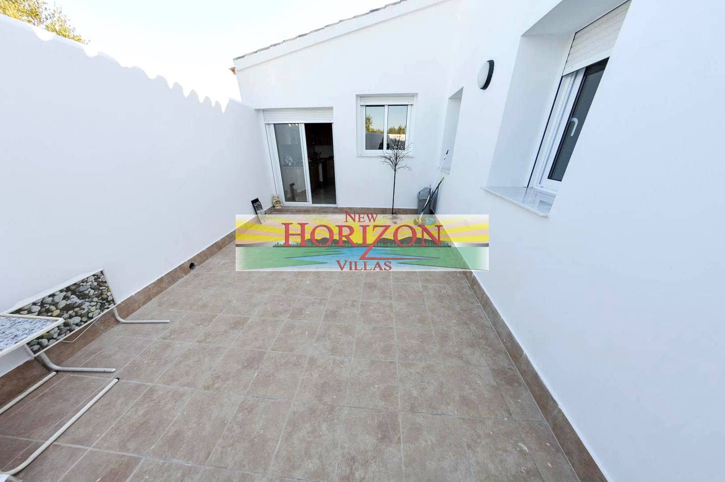 Villa/Maison de 8 chambres à louer à La Alfoquia - 1 200 € (Ref: 8712936)