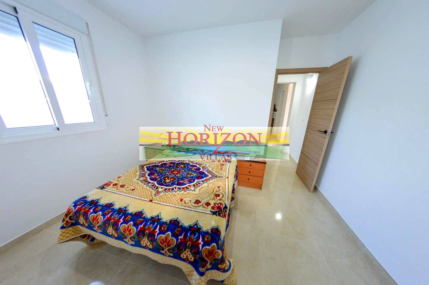 Villa/Maison de 8 chambres à louer à La Alfoquia - 1 200 € (Ref: 8712936)