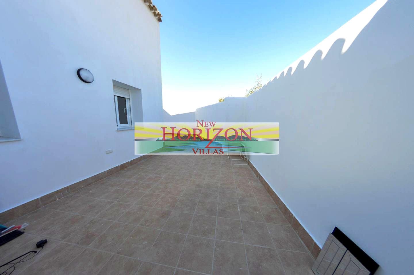 Villa/Maison de 8 chambres à louer à La Alfoquia - 1 200 € (Ref: 8712936)