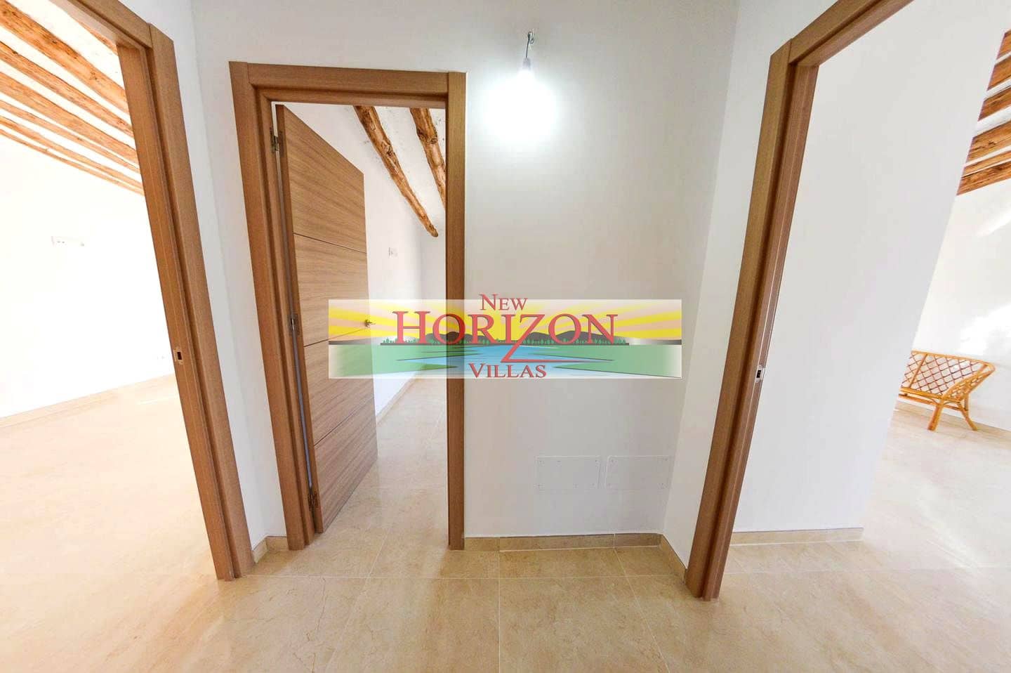 Villa/Maison de 8 chambres à louer à La Alfoquia - 1 200 € (Ref: 8712936)