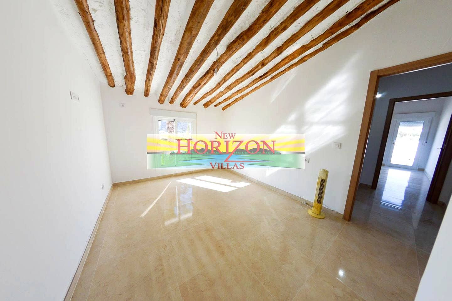 Villa/Maison de 8 chambres à louer à La Alfoquia - 1 200 € (Ref: 8712936)