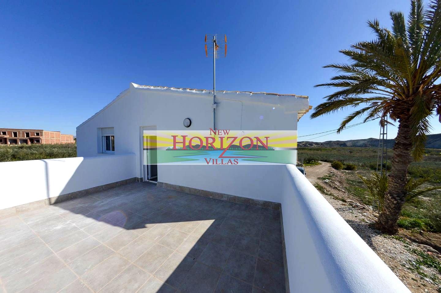 Villa/Maison de 8 chambres à louer à La Alfoquia - 1 200 € (Ref: 8712936)
