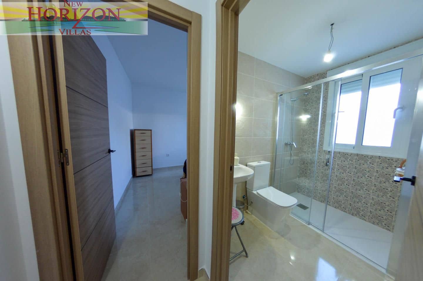 8 bedroom Villa for rent in La Alfoquia - € 1,200 (Ref: 8712936)